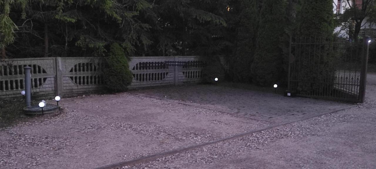 Apartamenty z ogrodem 2 Mragowo Bagian luar foto